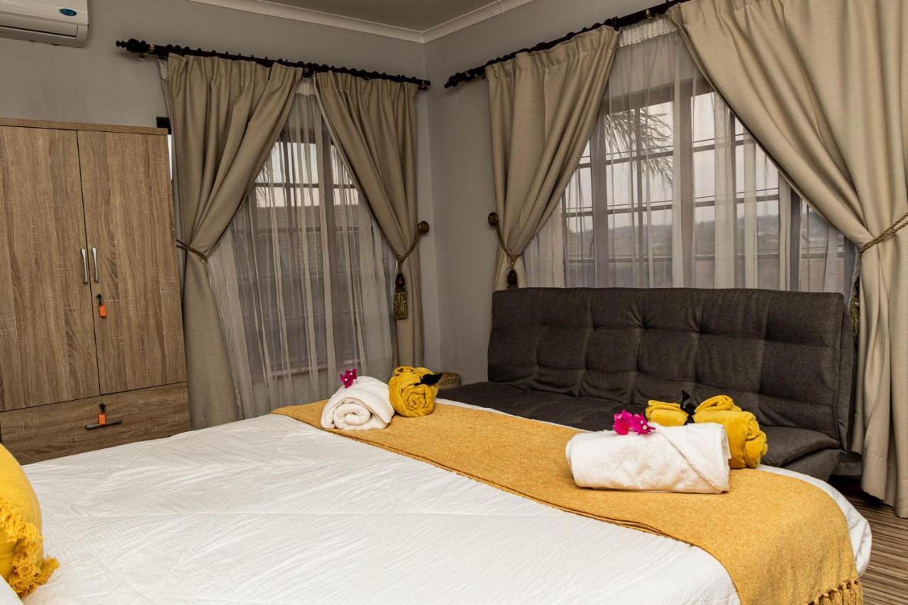 Mereke Manor Центурион Экстерьер фото